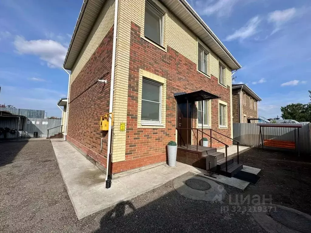 Дом в Татарстан, Казань ул. Клубная, 17Б (220 м) - Фото 2