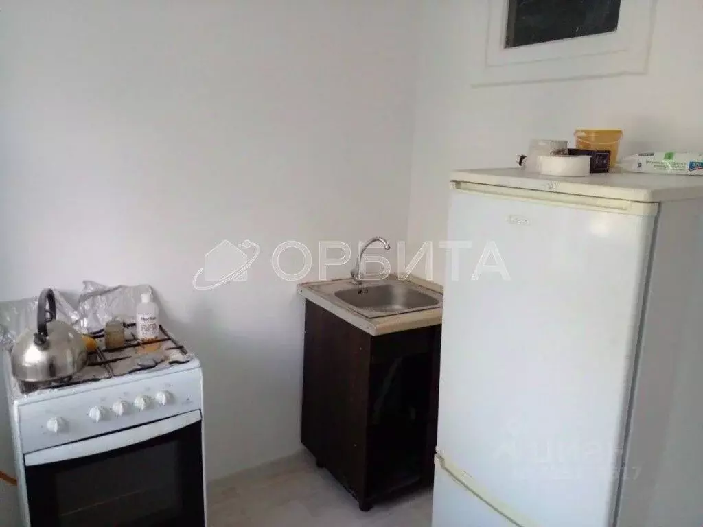 2-к кв. Тюменская область, Тюмень ул. 50 лет ВЛКСМ, 83 (44.0 м) - Фото 1