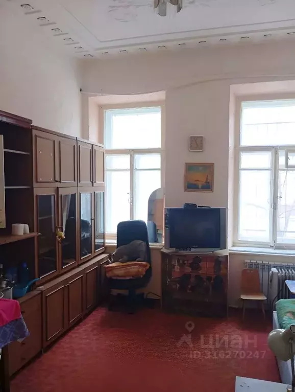 Комната Саратовская область, Саратов ул. Имени А.С. Пушкина, 5 (18.0 ... - Фото 1