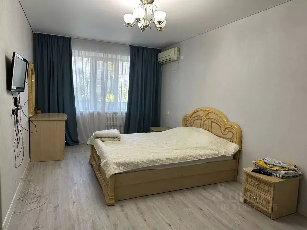 1-к кв. Калмыкия, Элиста 8-й мкр, 23 (42.0 м) - Фото 0