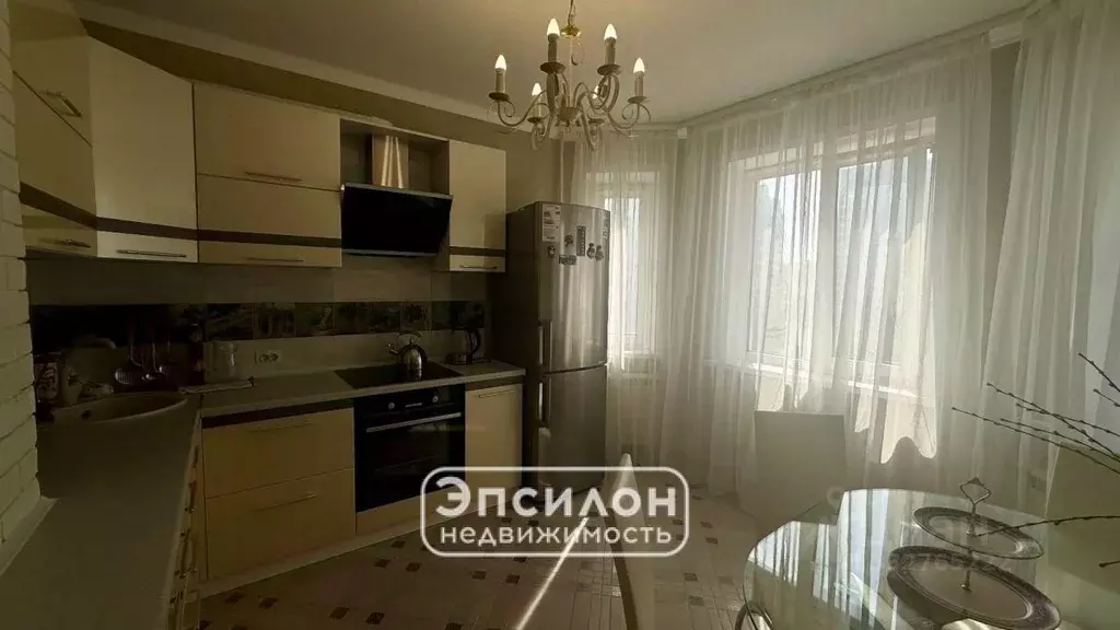 2-к кв. Курская область, Курск просп. Вячеслава Клыкова, 4 (57.39 м) - Фото 2