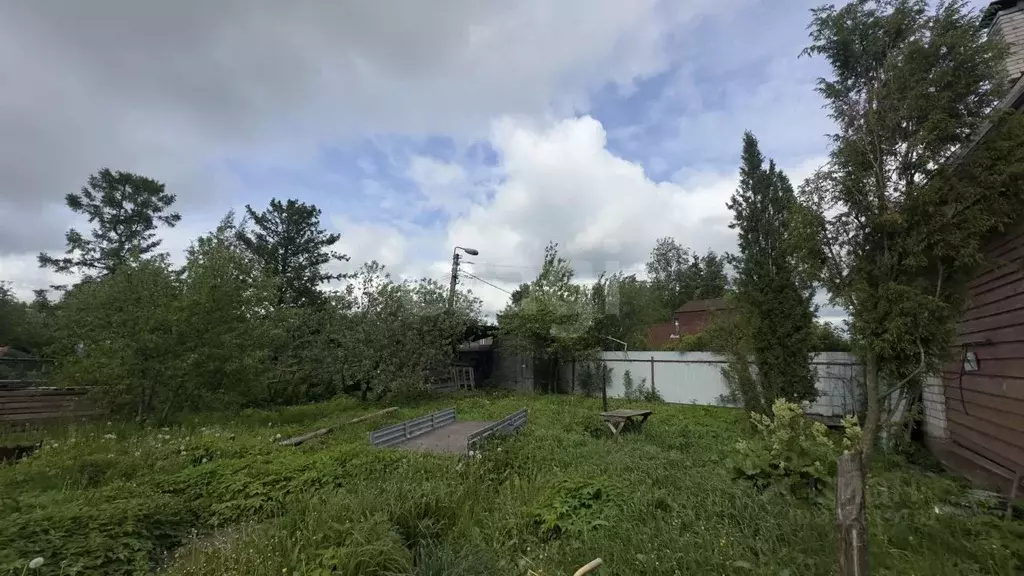 Дом в Ленинградская область, Волхов Южное СНТ, 15-я линия (18 м) - Фото 1