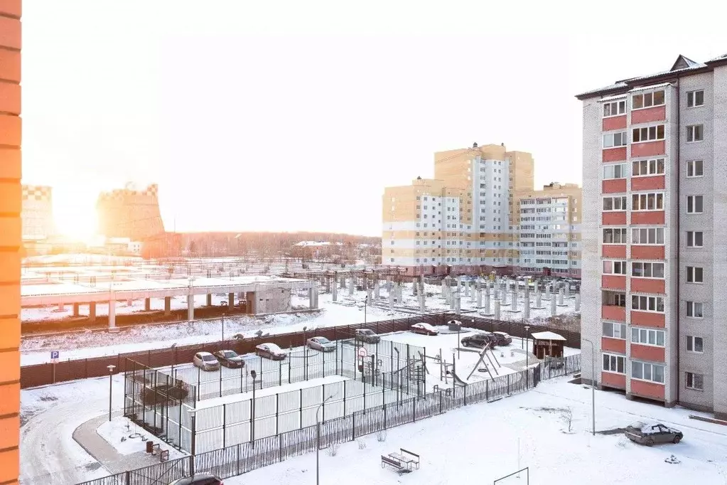 2-к кв. Тюменская область, Тюмень Малая Боровская ул., 5 (58.0 м) - Фото 1