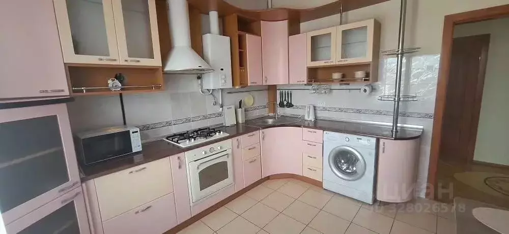 2-к кв. Ростовская область, Новочеркасск Атаманская ул., 40А (60.0 м) - Фото 1