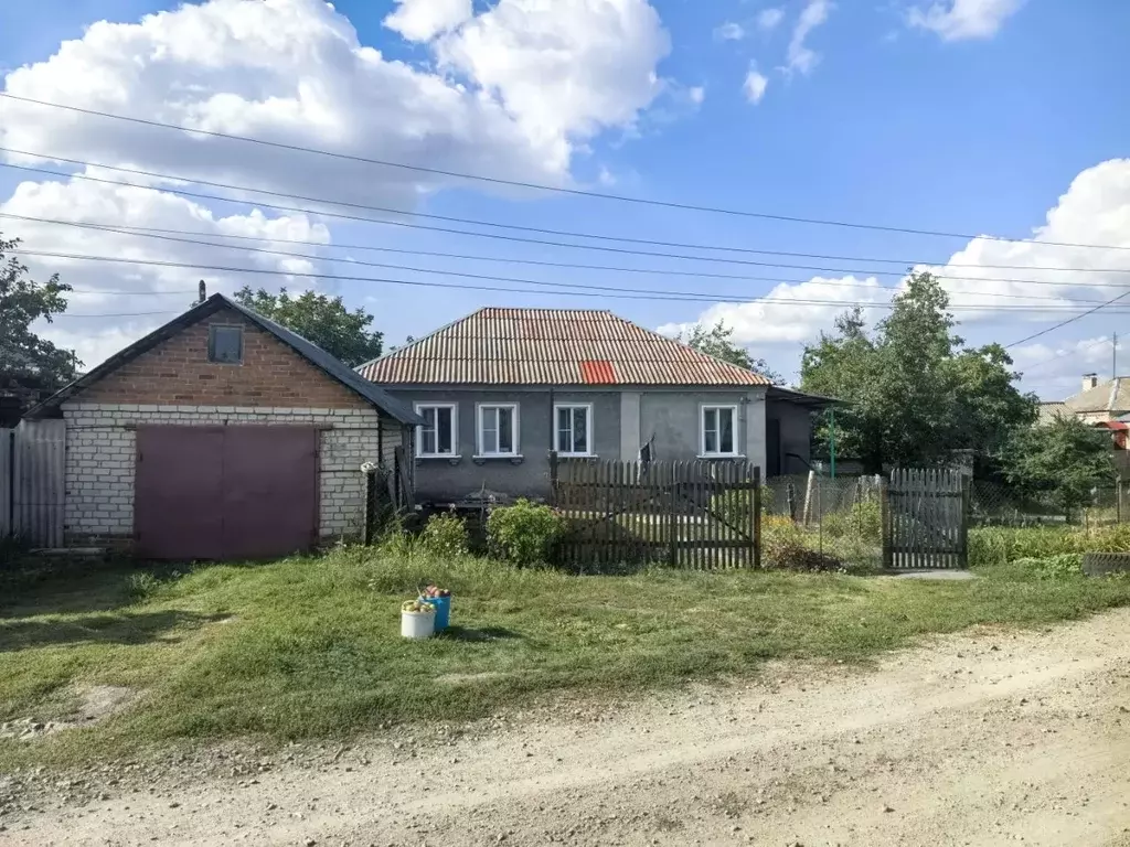 Дом в Воронежская область, Семилукский район, Латная рп ул. Луговая, ... - Фото 2