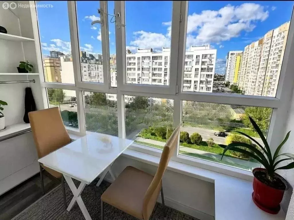 3-комнатная квартира: Тюмень, Ледниковый проезд, 2 (82.1 м) - Фото 1