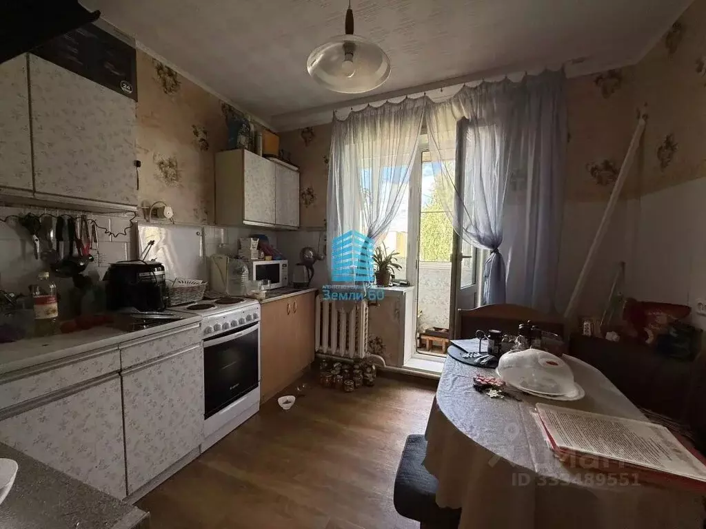2-к кв. Псковская область, Великие Луки ул. Дружбы, 33К1 (54.0 м) - Фото 1