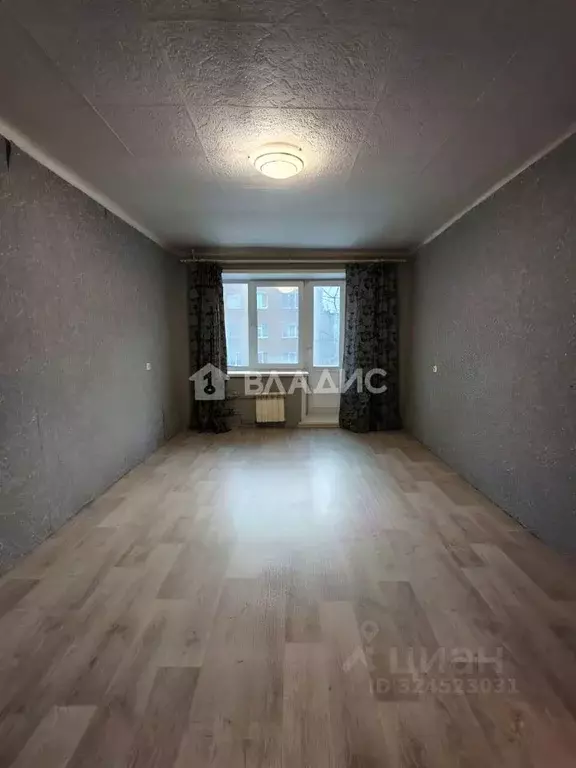 1-к кв. Иркутская область, Иркутск Подаптечная ул., 12 (31.4 м) - Фото 1