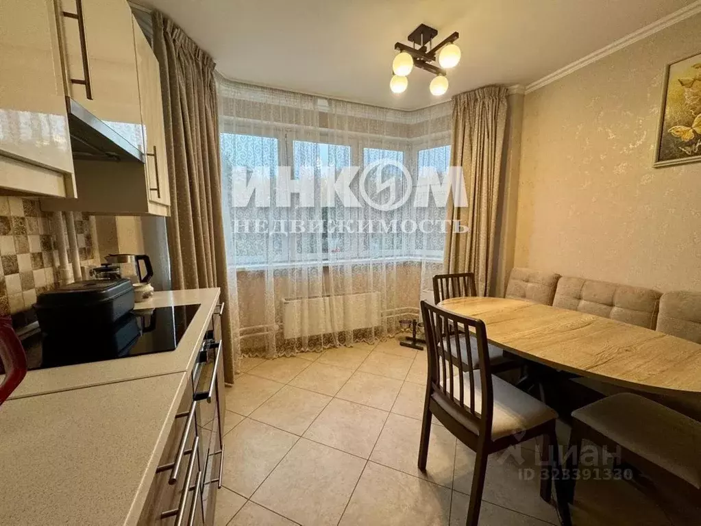 3-к кв. Московская область, Одинцовский городской округ, с. Немчиновка ... - Фото 1