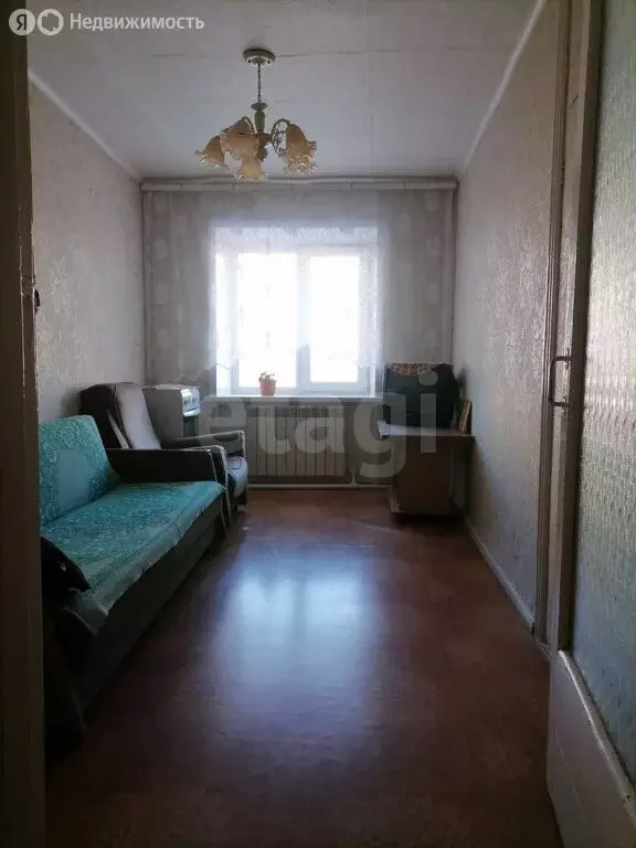 3-комнатная квартира: село Гагарино, улица Гагарина, 38 (57.9 м) - Фото 1