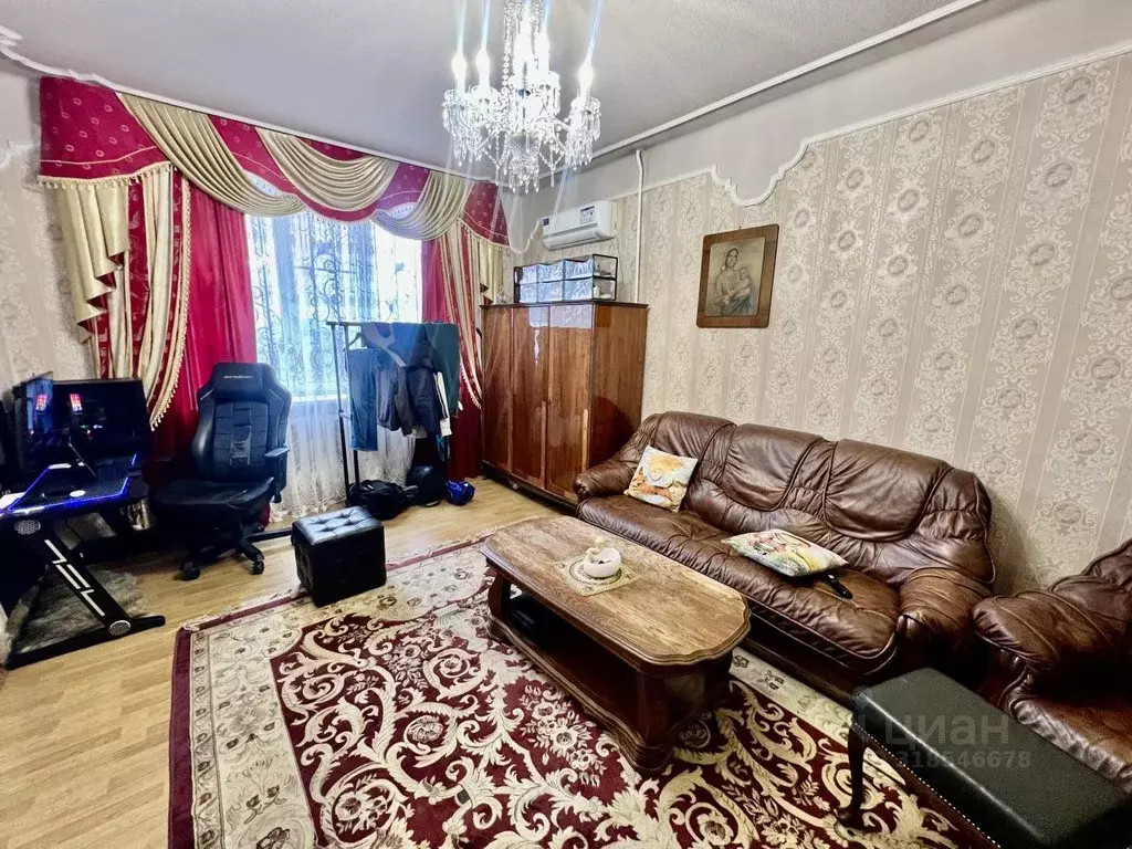 Дом в Ростовская область, Ростов-на-Дону Клавишный пер., 11а (292 м) - Фото 0