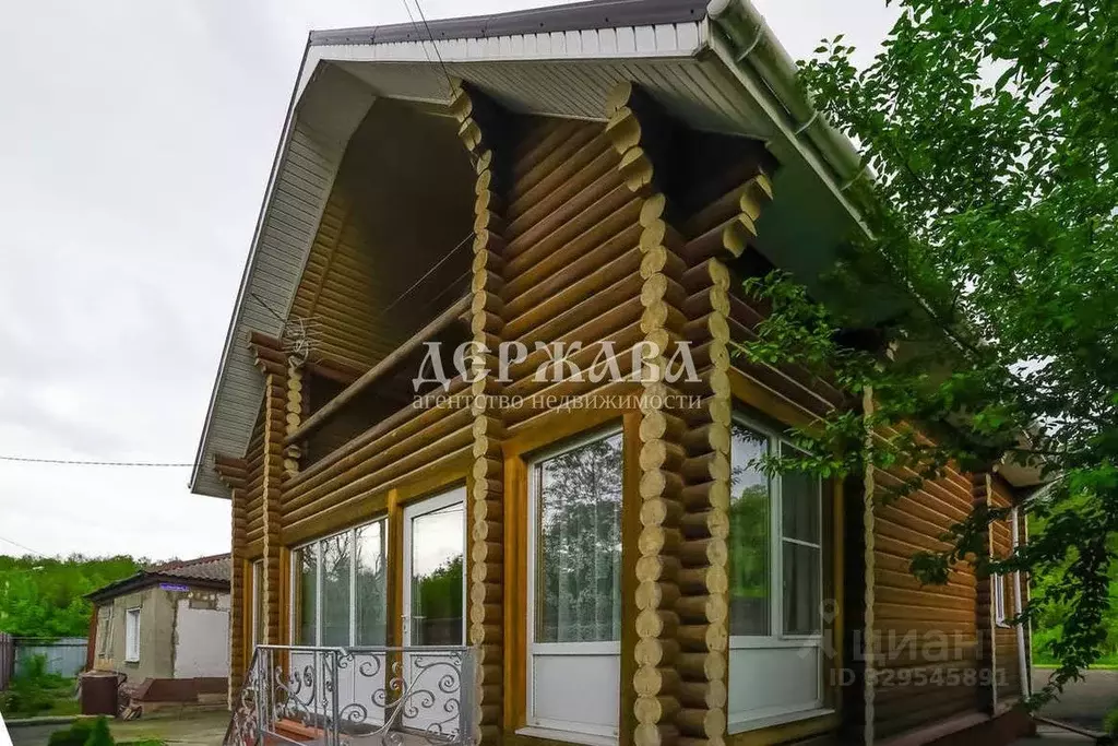 Дом в Белгородская область, Старооскольский городской округ, с. ... - Фото 1