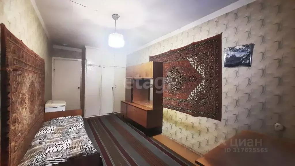 2-к кв. Камчатский край, Петропавловск-Камчатский ул. Штурмана ... - Фото 0