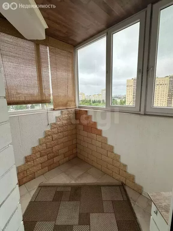 1-комнатная квартира: Тюмень, Харьковская улица, 59/5 (62.3 м) - Фото 1