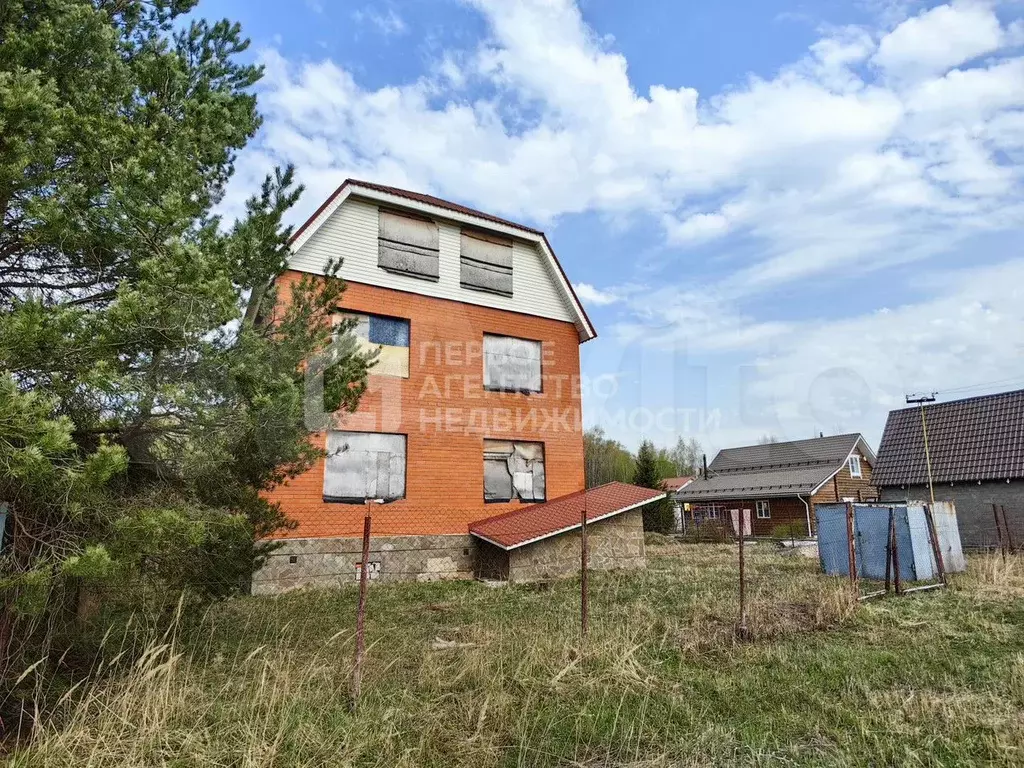 Дом 180 м на участке 15 сот. - Фото 1