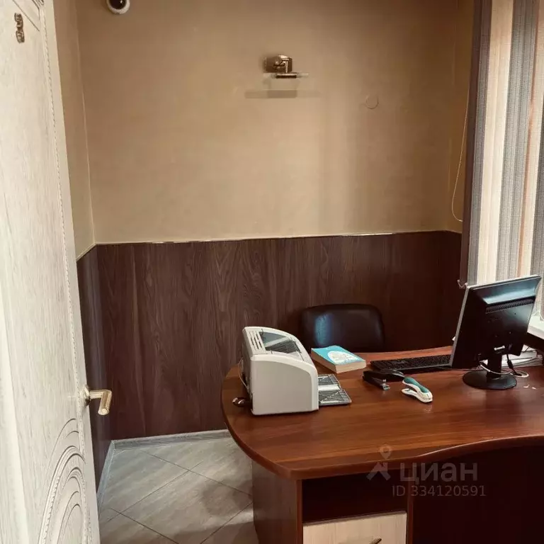 Офис в Псковская область, Псков Текстильная ул., 10 (75 м) - Фото 1