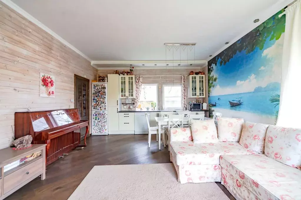 Дом в Санкт-Петербург Искра СНТ, ул. Прилуговая, 51 (101 м) - Фото 1