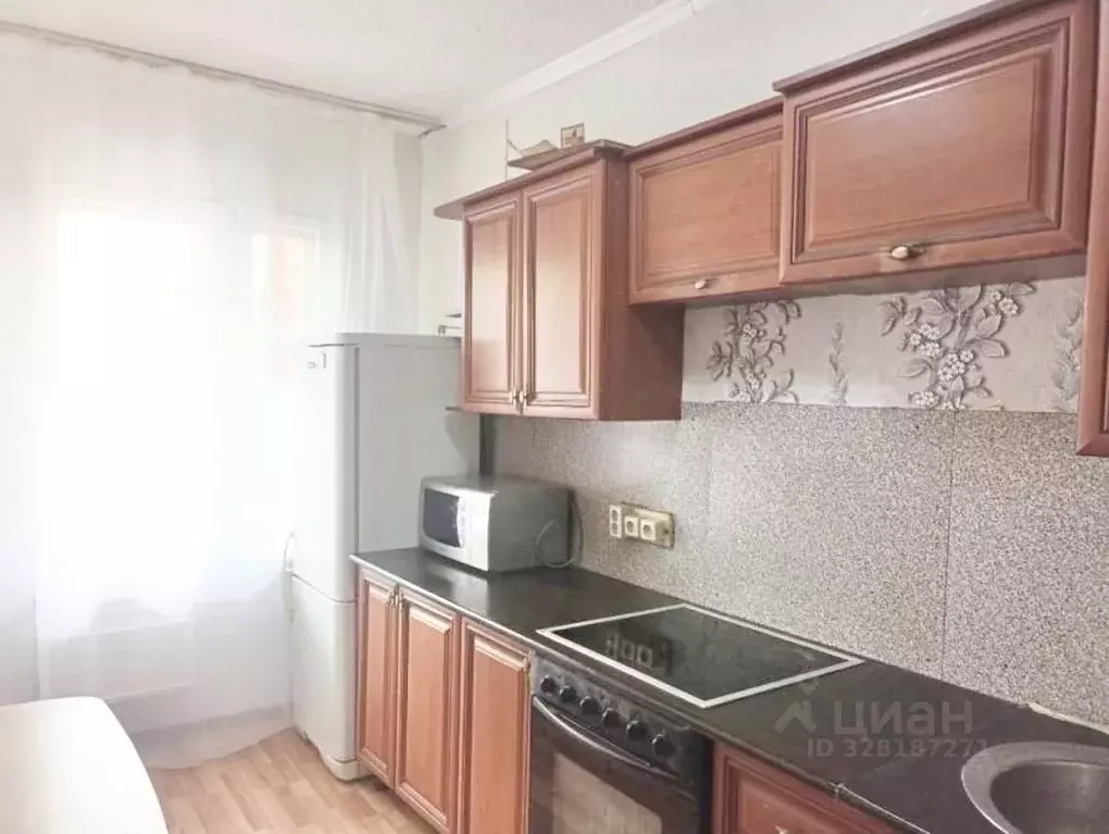 2-к кв. Иркутская область, Иркутск ул. Карла Либкнехта, 208 (67.0 м) - Фото 1