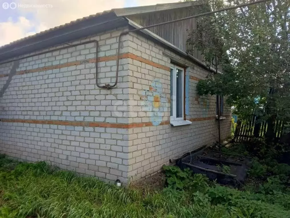 Дом в село Мамыково, Октябрьская улица (72 м) - Фото 1