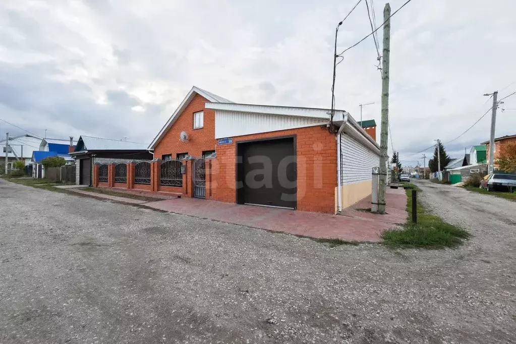 Дом в Ульяновская область, Ульяновск пер. Щорса, 18 (122 м) - Фото 1