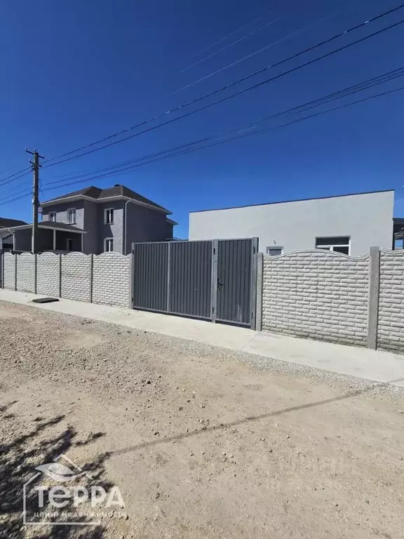 Дом в Крым, Сакский район, с. Уютное ул. Приморская, 8А (120 м) - Фото 2