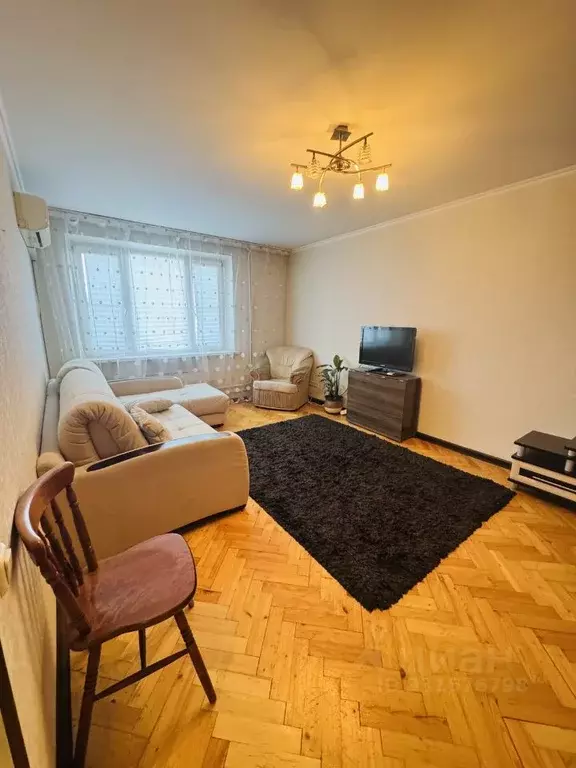 3-к кв. Москва пос. Завода Мосрентген, 34 (63.0 м) - Фото 1