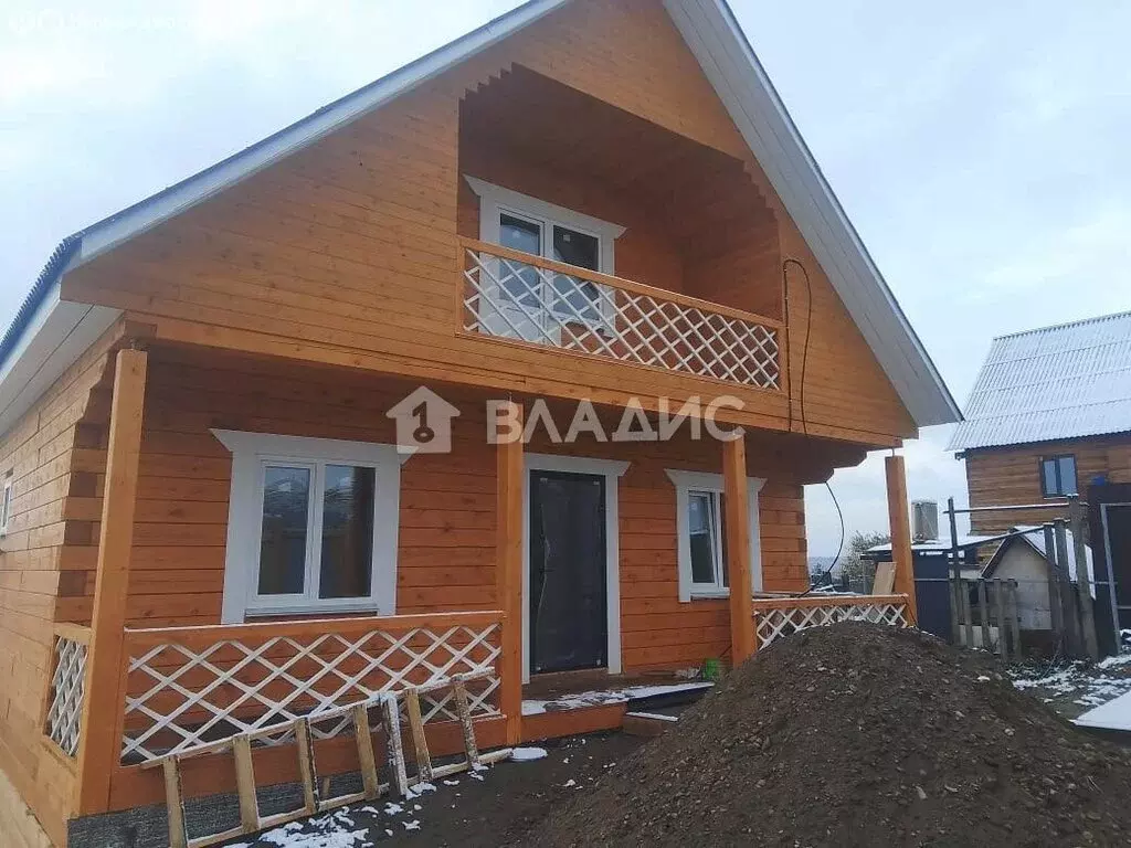 Дом в Усть-Куда, Урановая улица, 38 (170 м) - Фото 1