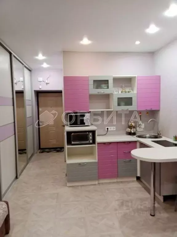 Студия Тюменская область, Тюмень Комбинатская ул., 54к2 (24.9 м) - Фото 1