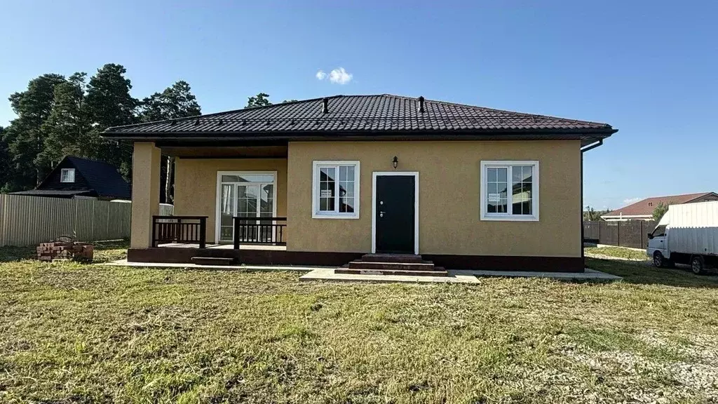 Дом в Свердловская область, Белоярский муниципальный округ, с. ... - Фото 0