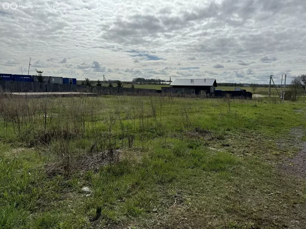 Участок в Аннинское городское поселение, деревня Иннолово (16 м) - Фото 1