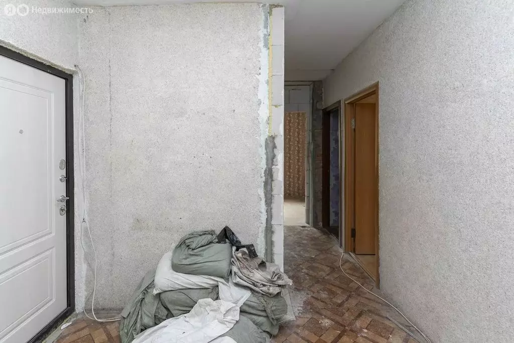 5-комнатная квартира: Тюмень, улица Пермякова, 41 (87.1 м) - Фото 1