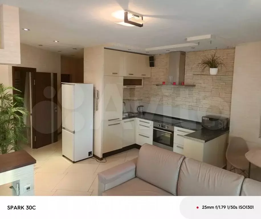 2-к. квартира, 60 м, 17/18 эт. - Фото 1