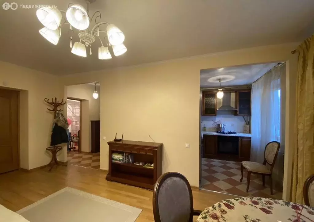 3-комнатная квартира: Химки, микрорайон Подрезково, улица Жаринова, 9 ... - Фото 1
