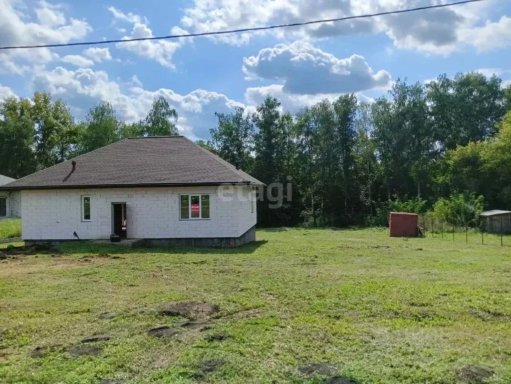 Дом в Белгородская область, Белгородский район, пос. Майский просп. ... - Фото 1