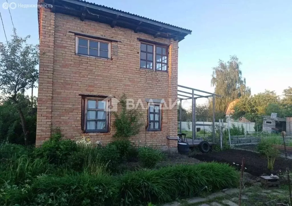 Дом в Пенза, СНТ Ромашка, северо-западнее с. Чемодановка (40 м) - Фото 0