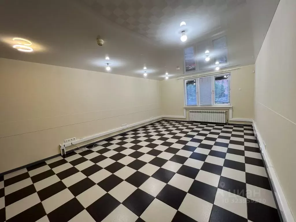 Помещение свободного назначения в Московская область, Красногорск ... - Фото 1