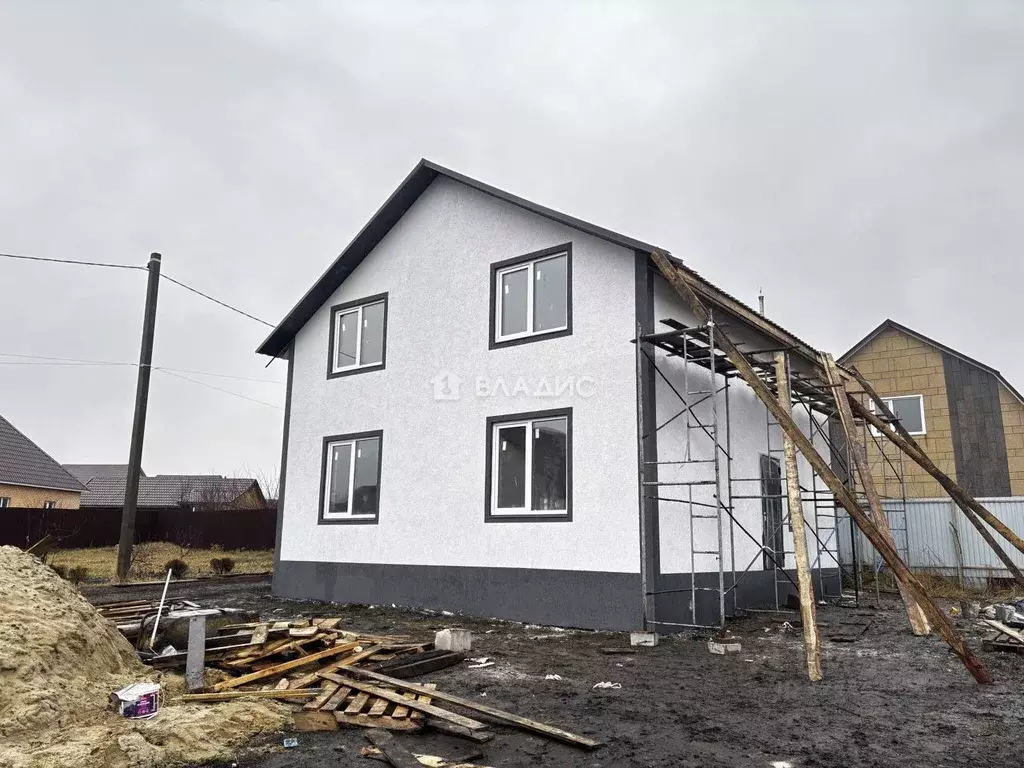 Дом в Пензенская область, с. Бессоновка ул. Коммунистическая (120 м) - Фото 1