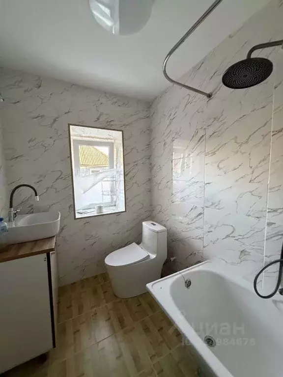 Дом в Белгородская область, Старый Оскол Радужная ул. (60 м) - Фото 0