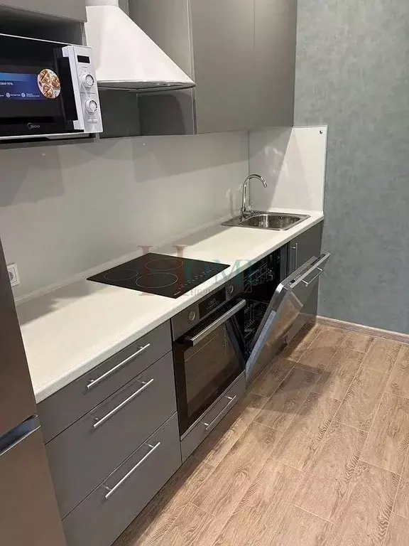 2-к кв. Новосибирская область, Новосибирск Комсомольский просп., 6 ... - Фото 1