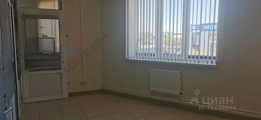 Офис в Краснодарский край, Краснодар ул. Имени Дзержинского, 130 (32 ... - Фото 1