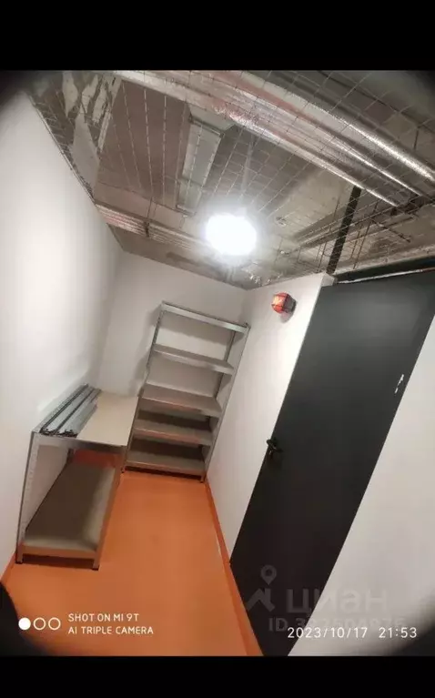 Гараж в Московская область, Ленинский городской округ, Боброво пгт ул. ... - Фото 1