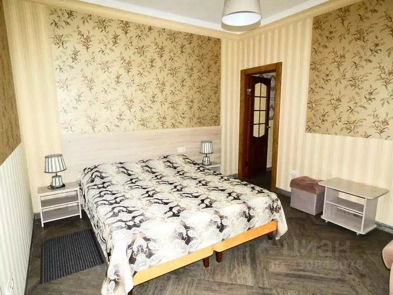 Комната Крым, Керчь пер. Кооперативный, 5 (25.0 м) - Фото 1