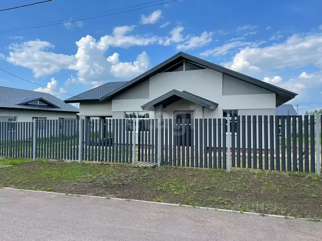 Дом в Башкортостан, Уфа городской округ, с. Нагаево ул. Ровная (130 м) - Фото 2