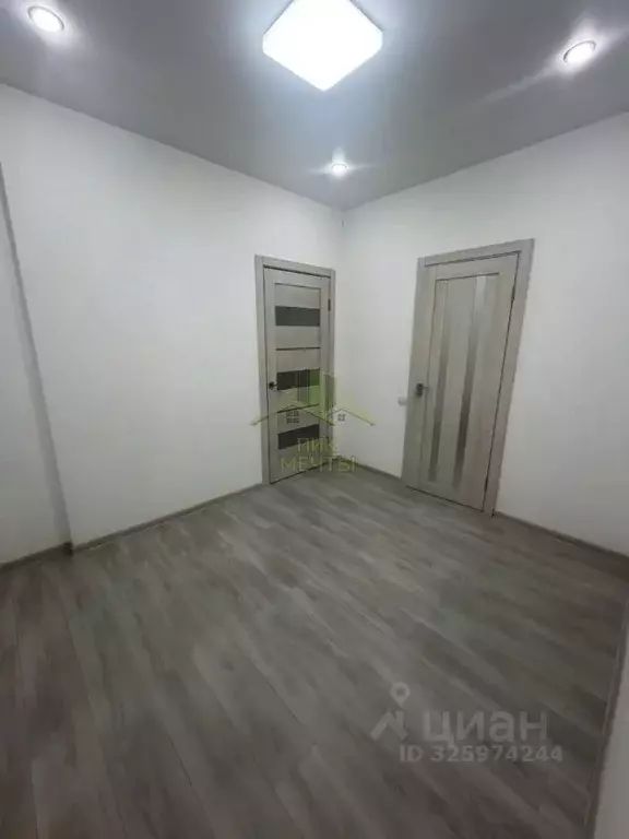 Студия Бурятия, Улан-Удэ 105-й мкр, 44 (33.4 м) - Фото 1