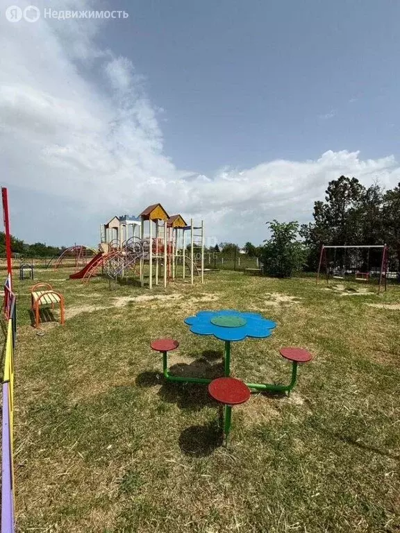 Дом в Партизаны, улица Полищука, 20 (45 м) - Фото 1