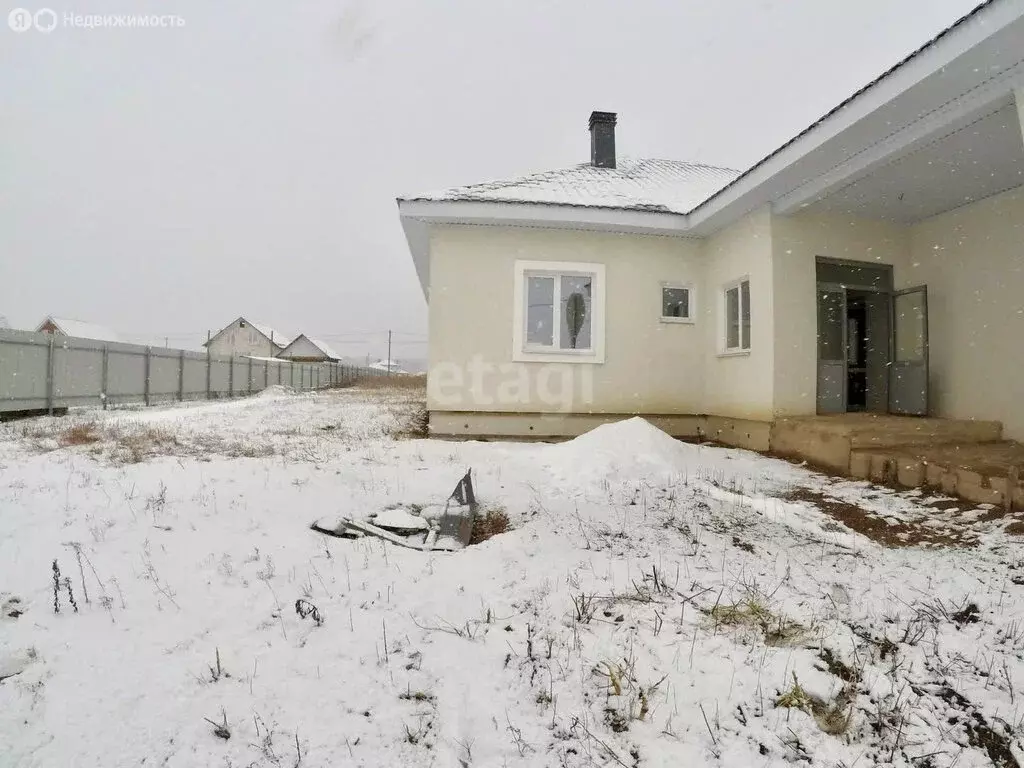 Дом в Стерлитамакский район, Казадаевский сельсовет, село Новое ... - Фото 1