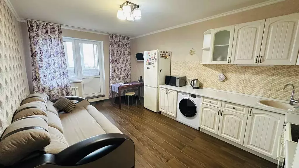 1-к. квартира, 52 м, 8/14 эт. - Фото 0