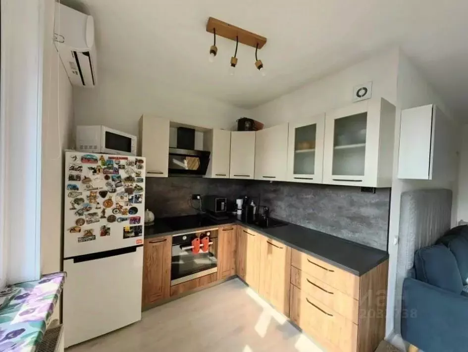 Студия Санкт-Петербург пос. Парголово, ул. Архитектора Белова, 5к1 ... - Фото 0