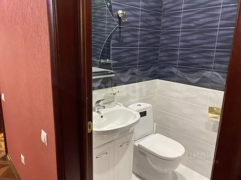 3-к кв. Северная Осетия, Владикавказ ул. Гадиева, 56 (122.0 м) - Фото 2