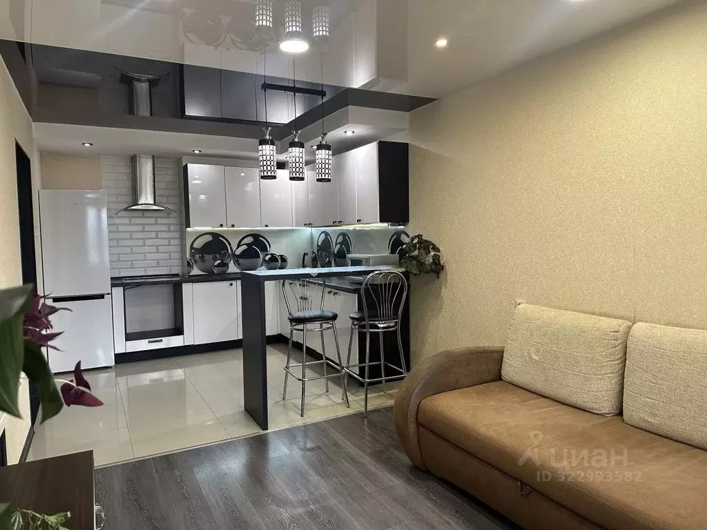 1-к кв. Кировская область, Киров Комсомольская ул., 113а (41.0 м) - Фото 1